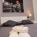 Alojamento de Acomodação e Pequeno-almoço City Central 3*